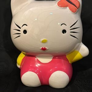 hello kitty piggy bank